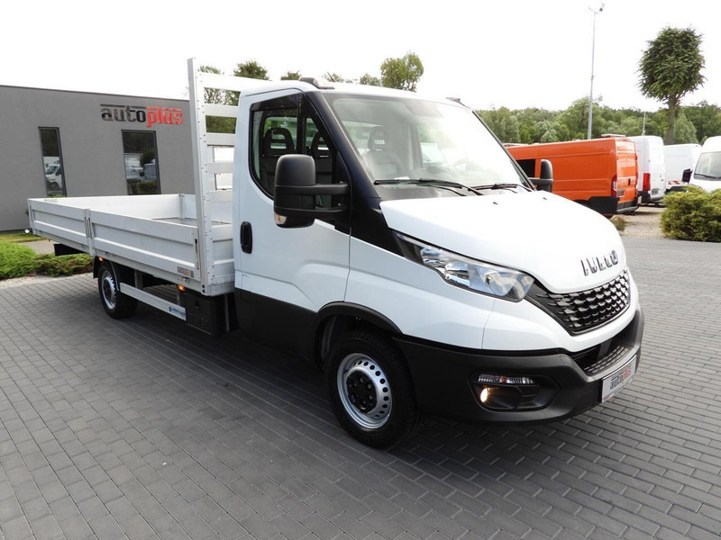 Iveco DAILY 35S16 - Samochód ciężarowy skrzyniowy/ Platforma: zdjęcie 4 Iveco DAILY 35S16 - Samochód ciężarowy skrzyniowy/ Platforma: zdjęcie 4
