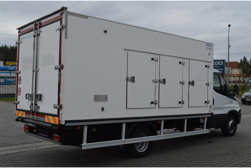 Iveco DAILY 60C15 60-150 - Ciężarówka gastronomiczna: zdjęcie 4 Iveco DAILY 60C15 60-150 - Ciężarówka gastronomiczna: zdjęcie 4