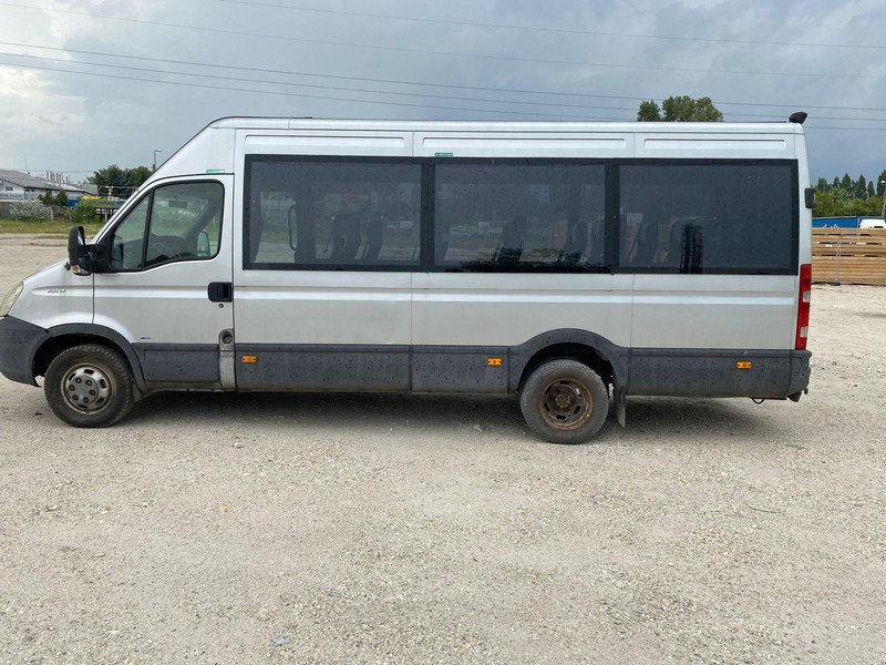 Iveco Daily 50 C 18 - 20 personal minibus - Minibus, Mikrobus: zdjęcie 3 Iveco Daily 50 C 18 - 20 personal minibus - Minibus, Mikrobus: zdjęcie 3