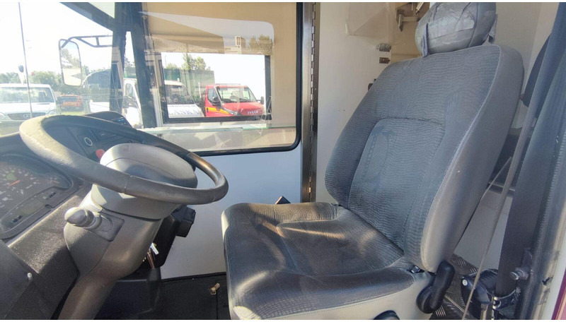 Iveco Etalmobil 55SA foodtruck - 5.5t Iveco Etalmobil 55SA foodtruck - 5.5t: zdjęcie 14