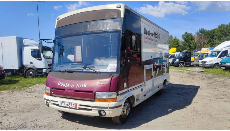 Iveco Etalmobil 55SA foodtruck - 5.5t - Ciężarówka gastronomiczna: zdjęcie 3 Iveco Etalmobil 55SA foodtruck - 5.5t - Ciężarówka gastronomiczna: zdjęcie 3