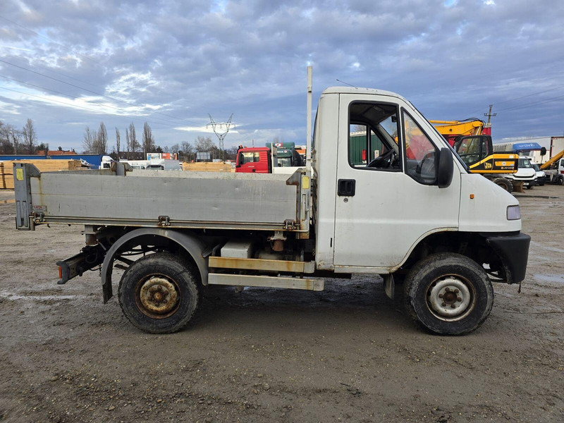 Iveco Scam SM 50 4x4 - 3 sided Tipper - Samochód dostawczy wywrotka: zdjęcie 4 Iveco Scam SM 50 4x4 - 3 sided Tipper - Samochód dostawczy wywrotka: zdjęcie 4