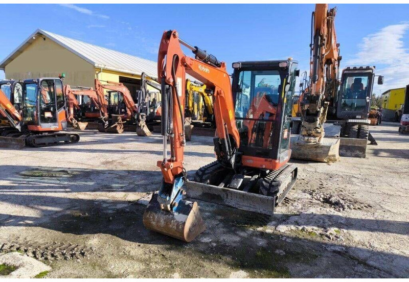 Kubota U27-4 - Crawler mini excavator - Minikoparka: zdjęcie 4 Kubota U27-4 - Crawler mini excavator - Minikoparka: zdjęcie 4