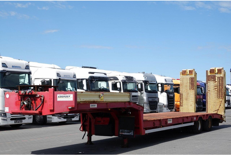 Louault LAWETA NISKOPODWOZIOWA / NAJAZDY HYDRAULICZNE / WCIĄGARKA / 2 OS - Naczepa niskopodwoziowa: zdjęcie 4 Louault LAWETA NISKOPODWOZIOWA / NAJAZDY HYDRAULICZNE / WCIĄGARKA / 2 OS - Naczepa niskopodwoziowa: zdjęcie 4