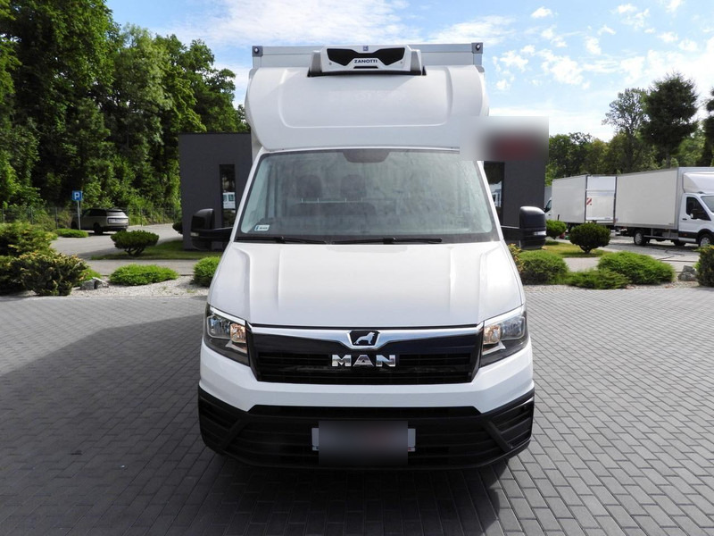 MAN TGE 3.140 CHŁODNIA KONTENER -1*C 8 PALET FUNKCJA GRZANIA TEMPOMA - Samochód dostawczy chłodnia: zdjęcie 5 MAN TGE 3.140 CHŁODNIA KONTENER -1*C 8 PALET FUNKCJA GRZANIA TEMPOMA - Samochód dostawczy chłodnia: zdjęcie 5