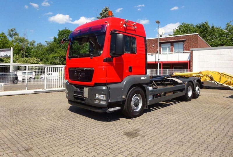 MAN TGS 26.480 Hook lift truck 6x2 - Ciężarówka hakowiec: zdjęcie 2 MAN TGS 26.480 Hook lift truck 6x2 - Ciężarówka hakowiec: zdjęcie 2