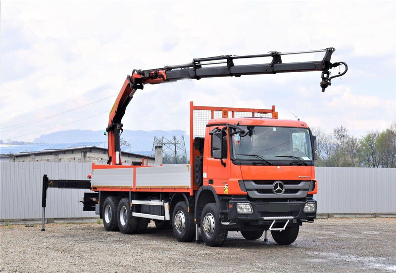 Mercedes-Benz ACTROS 3241 - Samochód ciężarowy skrzyniowy/ Platforma, Samochod ciężarowy z HDS: zdjęcie 2 Mercedes-Benz ACTROS 3241 - Samochód ciężarowy skrzyniowy/ Platforma, Samochod ciężarowy z HDS: zdjęcie 2