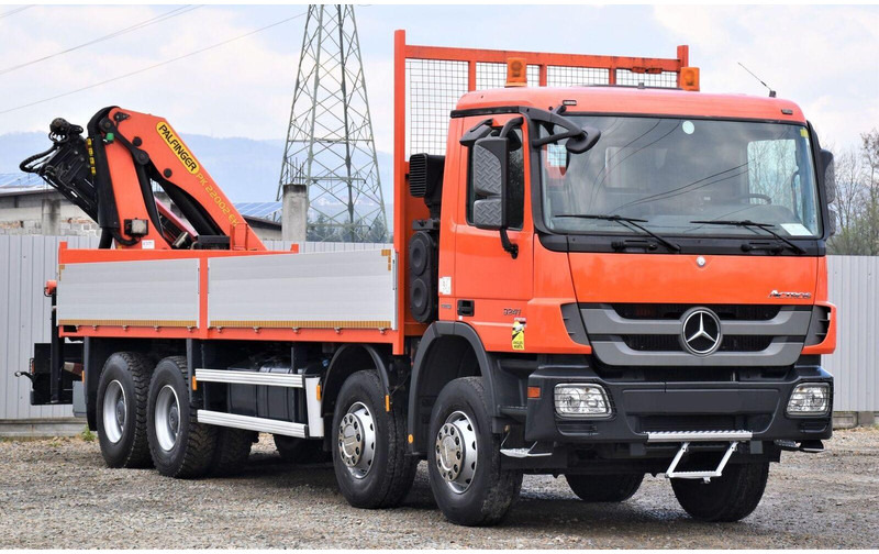 Mercedes-Benz ACTROS 3241 - Samochód ciężarowy skrzyniowy/ Platforma, Samochod ciężarowy z HDS: zdjęcie 4 Mercedes-Benz ACTROS 3241 - Samochód ciężarowy skrzyniowy/ Platforma, Samochod ciężarowy z HDS: zdjęcie 4