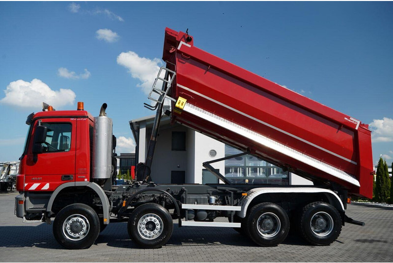 Mercedes-Benz ACTROS 4141 / 8X6 / WYWROTKA TYLNOZSYPOWA / MEILLER KIPPER 5.3M - Wywrotka: zdjęcie 3 Mercedes-Benz ACTROS 4141 / 8X6 / WYWROTKA TYLNOZSYPOWA / MEILLER KIPPER 5.3M - Wywrotka: zdjęcie 3