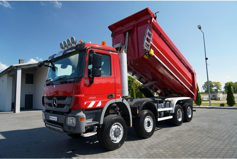 Mercedes-Benz ACTROS 4141 / 8X6 / WYWROTKA TYLNOZSYPOWA / MEILLER KIPPER 5.3M - Wywrotka: zdjęcie 2 Mercedes-Benz ACTROS 4141 / 8X6 / WYWROTKA TYLNOZSYPOWA / MEILLER KIPPER 5.3M - Wywrotka: zdjęcie 2