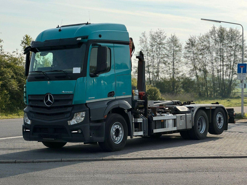 Mercedes-Benz Actros 2540 6x2 Abrollkipper Kran PK 11001 - Samochód ciężarowy skrzyniowy/ Platforma, Samochod ciężarowy z HDS: zdjęcie 2 Mercedes-Benz Actros 2540 6x2 Abrollkipper Kran PK 11001 - Samochód ciężarowy skrzyniowy/ Platforma, Samochod ciężarowy z HDS: zdjęcie 2