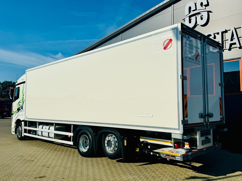 Mercedes-Benz Actros 2542 - Samochód ciężarowy chłodnia: zdjęcie 3 Mercedes-Benz Actros 2542 - Samochód ciężarowy chłodnia: zdjęcie 3