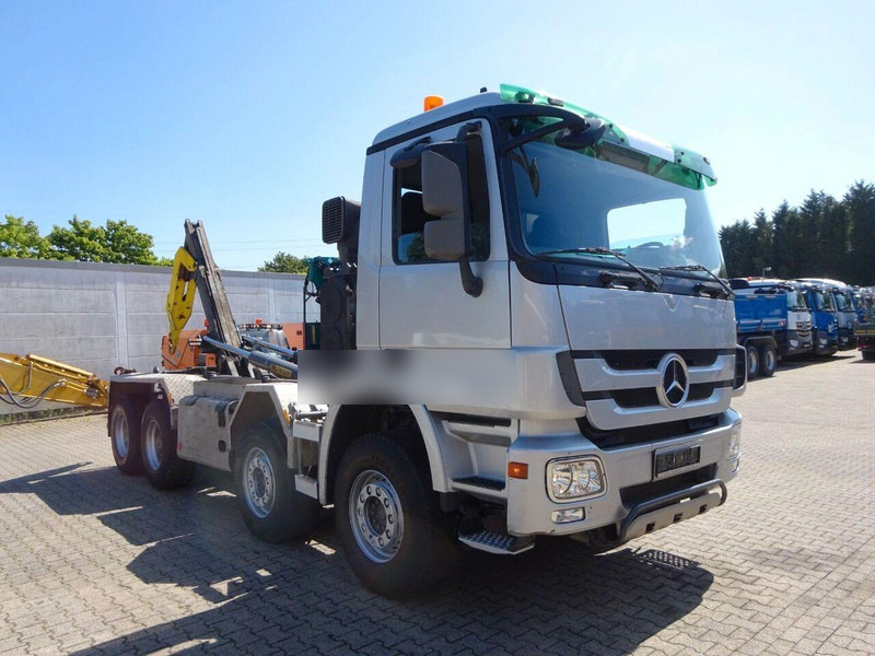 Mercedes-Benz Actros 3244 - Hook lift truck 8x4 - Ciężarówka hakowiec, Samochod ciężarowy z HDS: zdjęcie 2 Mercedes-Benz Actros 3244 - Hook lift truck 8x4 - Ciężarówka hakowiec, Samochod ciężarowy z HDS: zdjęcie 2