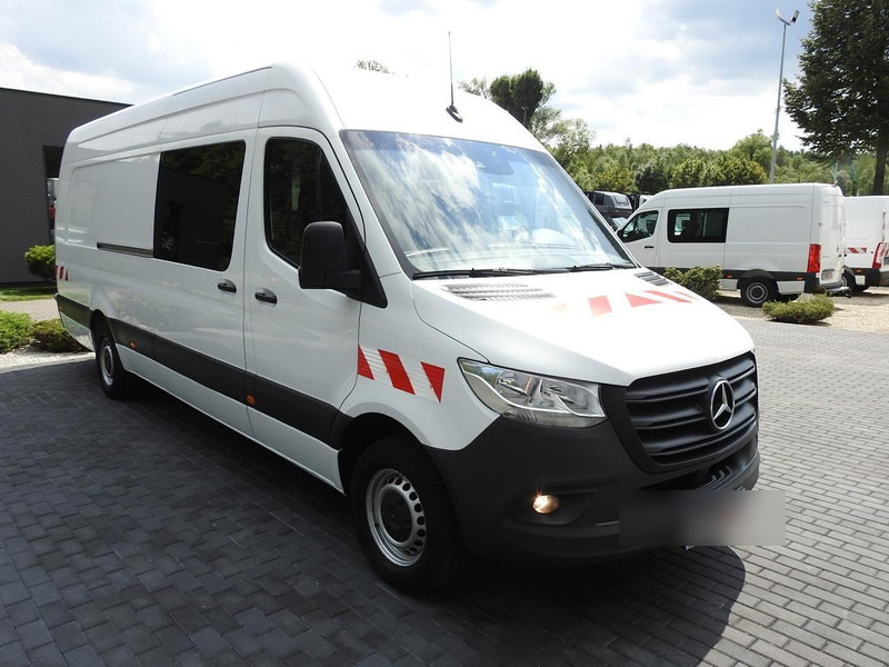 Mercedes-Benz SPRINTER FURGON BRYGADÓWKA 5 MIEJSC TEMPOMAT NAWIGACJA KLIMATYZ - Minibus, Mikrobus: zdjęcie 4 Mercedes-Benz SPRINTER FURGON BRYGADÓWKA 5 MIEJSC TEMPOMAT NAWIGACJA KLIMATYZ - Minibus, Mikrobus: zdjęcie 4