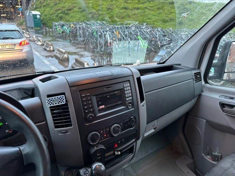 Mercedes-Benz Sprinter Koffer + Tail lift - Dostawczy kontener: zdjęcie 4 Mercedes-Benz Sprinter Koffer + Tail lift - Dostawczy kontener: zdjęcie 4