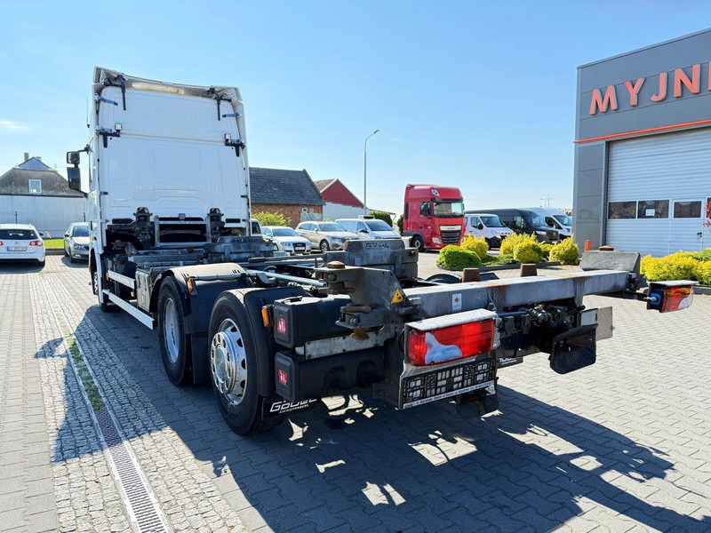 Scania R450 BDF SWAP CHASSIS 1.HAND - Ciężarówka kontenerowiec/ System wymienny: zdjęcie 3 Scania R450 BDF SWAP CHASSIS 1.HAND - Ciężarówka kontenerowiec/ System wymienny: zdjęcie 3
