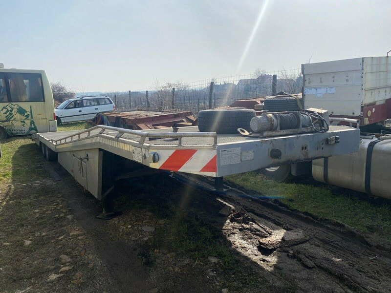 Tijhof BE Car transporter semi-trailer - Naczepa do przewozu samochodów: zdjęcie 2 Tijhof BE Car transporter semi-trailer - Naczepa do przewozu samochodów: zdjęcie 2