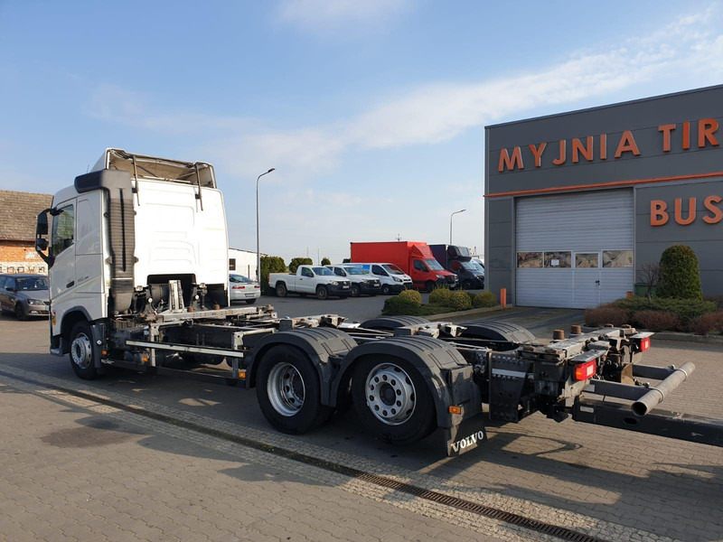 Volvo FH 460 EURO 6 BDF SWAP CHASSIS + TRAILER FLIEGL TWP180 - Samochód ciężarowe pod zabudowę: zdjęcie 3 Volvo FH 460 EURO 6 BDF SWAP CHASSIS + TRAILER FLIEGL TWP180 - Samochód ciężarowe pod zabudowę: zdjęcie 3
