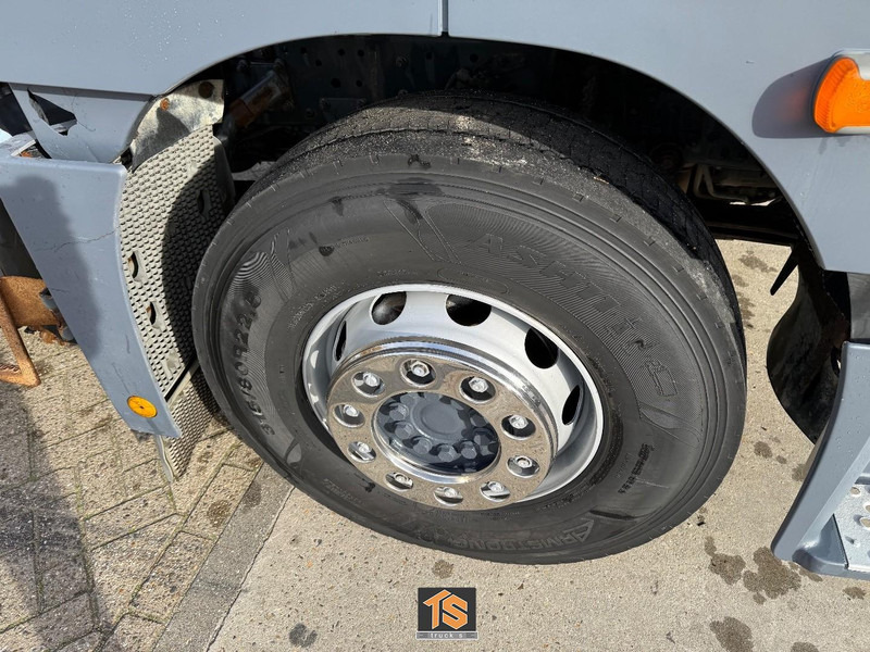 Mercedes-Benz Axor 1840 MP3 - MANUAL - TOP TRUCK - Ciągnik siodłowy: zdjęcie 4 Mercedes-Benz Axor 1840 MP3 - MANUAL - TOP TRUCK - Ciągnik siodłowy: zdjęcie 4