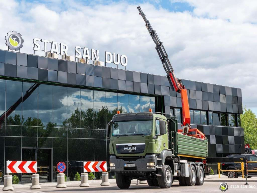 MAN TGS 35.480 PALFINGER PK 20002 HDS Grapple Tippe - Wywrotka: zdjęcie 2 MAN TGS 35.480 PALFINGER PK 20002 HDS Grapple Tippe - Wywrotka: zdjęcie 2