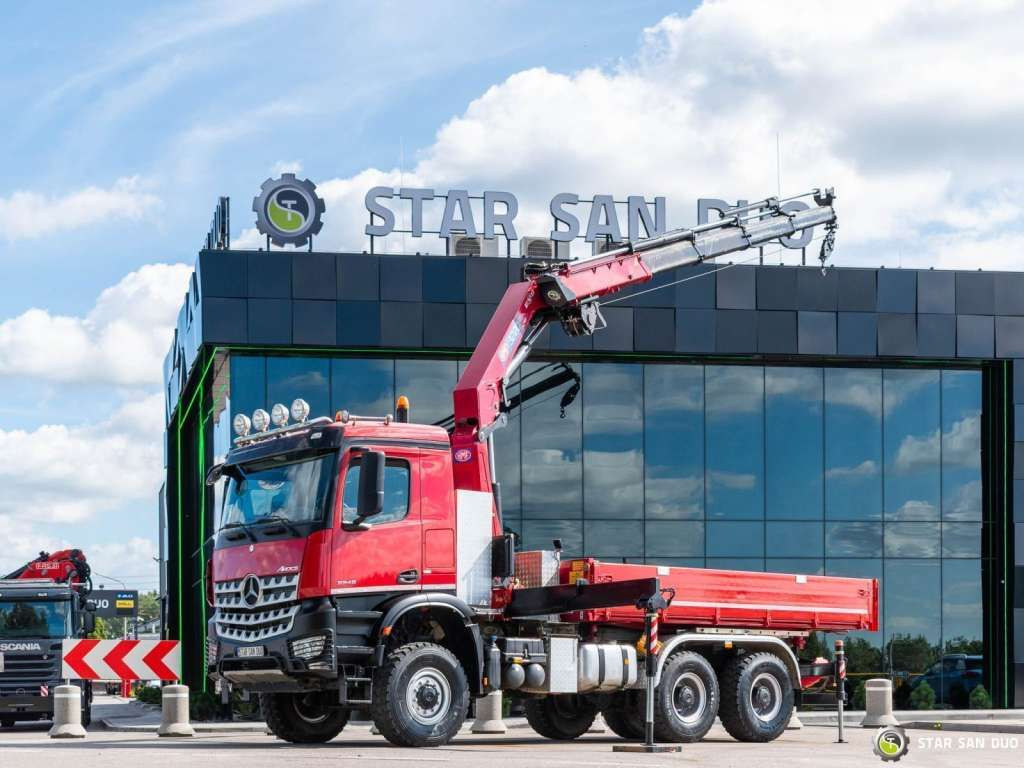Mercedes-Benz AROCS 3345 6x6 HMF 3220 Winch Crane Tipper - Wywrotka: zdjęcie 3 Mercedes-Benz AROCS 3345 6x6 HMF 3220 Winch Crane Tipper - Wywrotka: zdjęcie 3