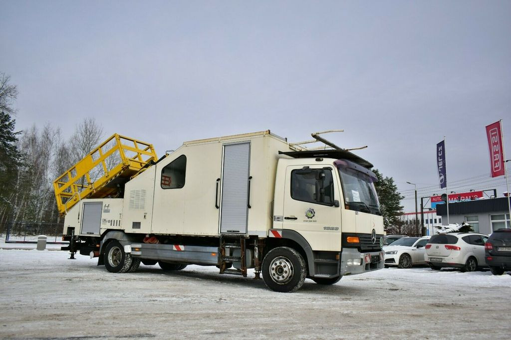 Mercedes-Benz ATEGO 1323 PK 8000T RAIL Platform - Podnośnik koszowy w samochody ciężarowe: zdjęcie 3 Mercedes-Benz ATEGO 1323 PK 8000T RAIL Platform - Podnośnik koszowy w samochody ciężarowe: zdjęcie 3