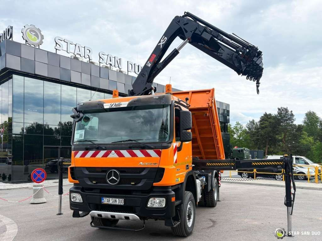 Mercedes-Benz Actros 1841 AK 4x4 Hiab 288E-7 Crane Kipper - Wywrotka: zdjęcie 4 Mercedes-Benz Actros 1841 AK 4x4 Hiab 288E-7 Crane Kipper - Wywrotka: zdjęcie 4