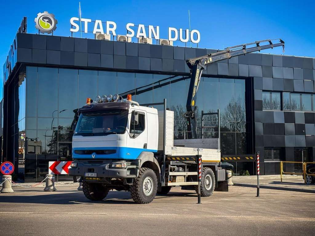 Renault KERAX 270 4x4 PALFINGER PK 16502 CRANE WINCH - Samochod ciężarowy z HDS, Samochód ciężarowy skrzyniowy/ Platforma: zdjęcie 1 Renault KERAX 270 4x4 PALFINGER PK 16502 CRANE WINCH - Samochod ciężarowy z HDS, Samochód ciężarowy skrzyniowy/ Platforma: zdjęcie 1