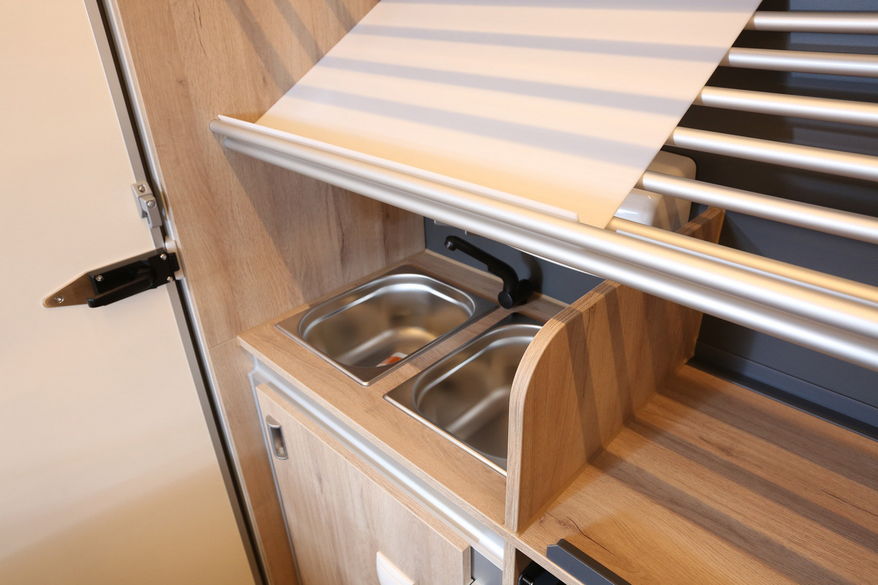 Tourenmobil BORCO HÖHNS - Ciężarówka gastronomiczna: zdjęcie 5 Tourenmobil BORCO HÖHNS - Ciężarówka gastronomiczna: zdjęcie 5