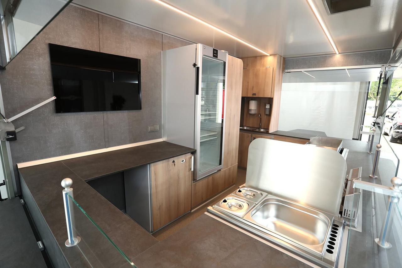 Verkaufsanhänger BORCO HÖHNS - Przyczepa gastronomiczna: zdjęcie 2 Verkaufsanhänger BORCO HÖHNS - Przyczepa gastronomiczna: zdjęcie 2