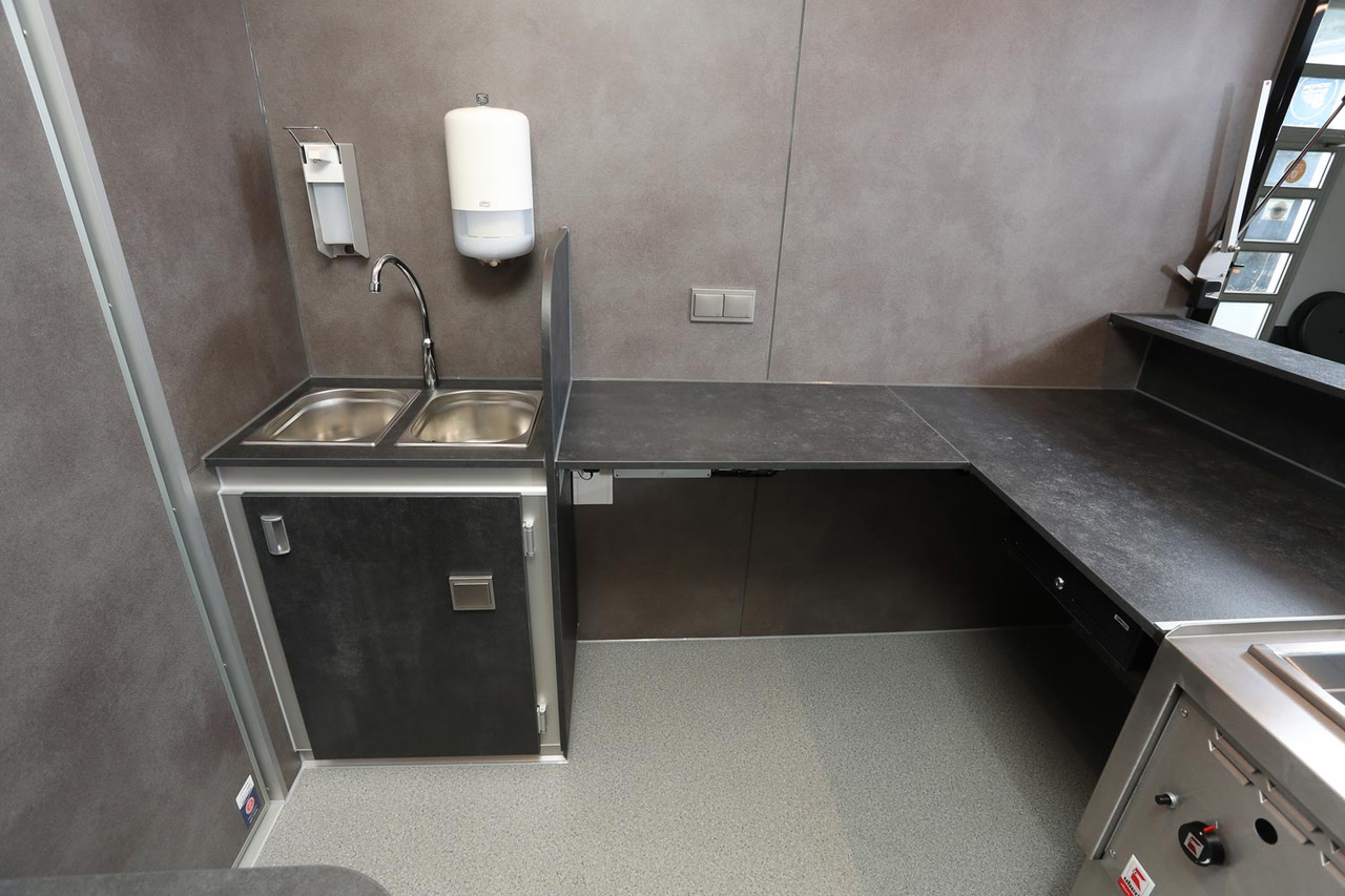 Verkaufsanhänger BORCO HÖHNS - Przyczepa gastronomiczna: zdjęcie 5 Verkaufsanhänger BORCO HÖHNS - Przyczepa gastronomiczna: zdjęcie 5