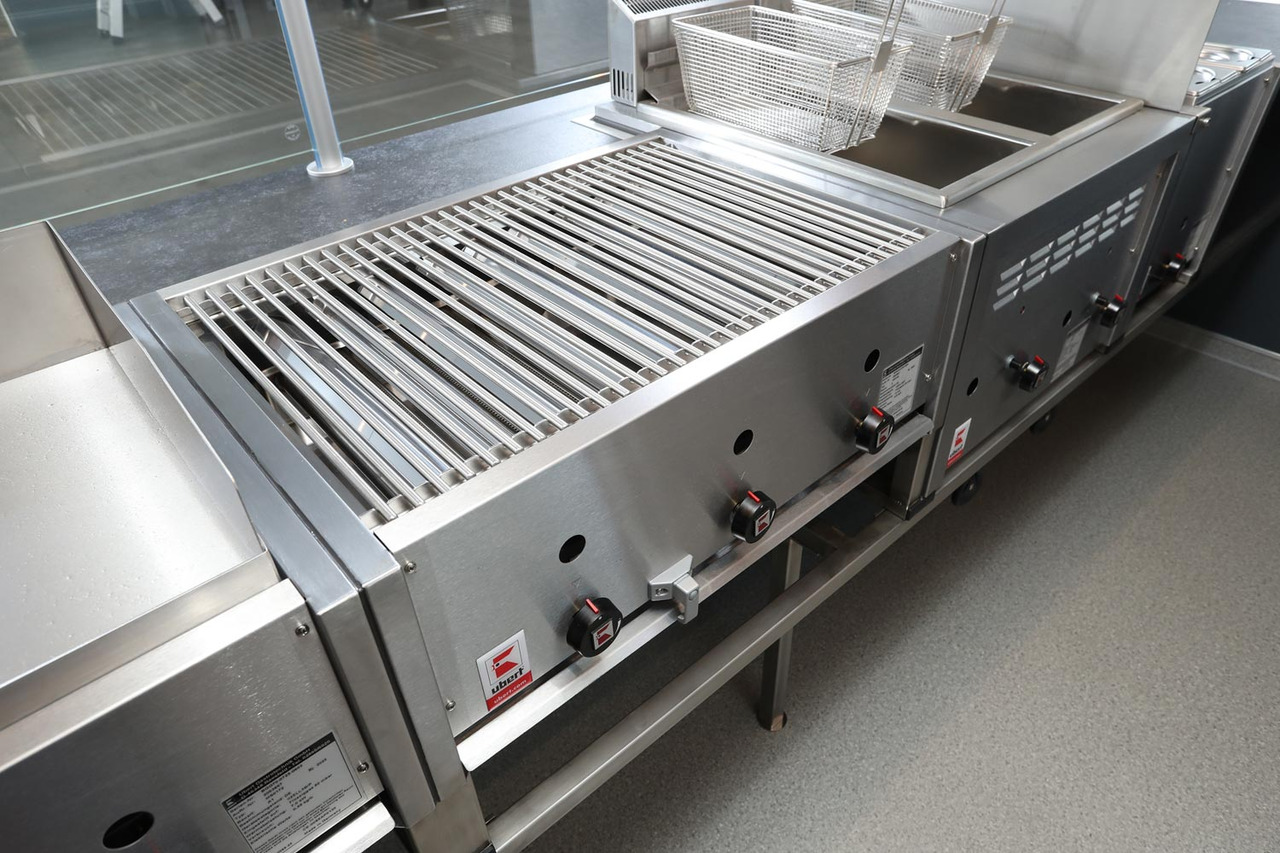 Verkaufsanhänger BORCO HÖHNS - Przyczepa gastronomiczna: zdjęcie 4 Verkaufsanhänger BORCO HÖHNS - Przyczepa gastronomiczna: zdjęcie 4