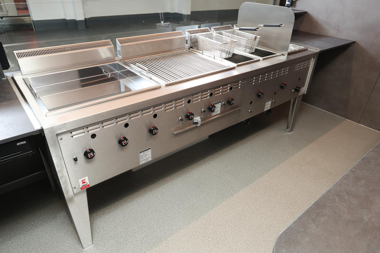 Verkaufsanhänger BORCO HÖHNS - Przyczepa gastronomiczna: zdjęcie 4 Verkaufsanhänger BORCO HÖHNS - Przyczepa gastronomiczna: zdjęcie 4