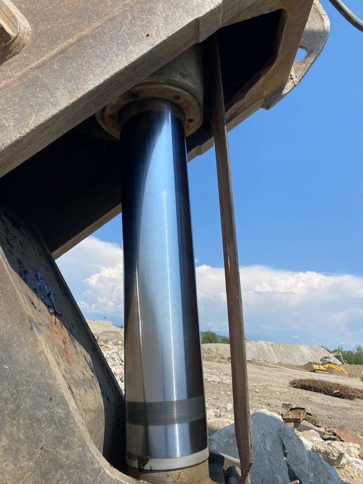 RAMMER RB - Nożyce wyburzeniowe do Koparek gąsienicowych: zdjęcie 3 RAMMER RB - Nożyce wyburzeniowe do Koparek gąsienicowych: zdjęcie 3