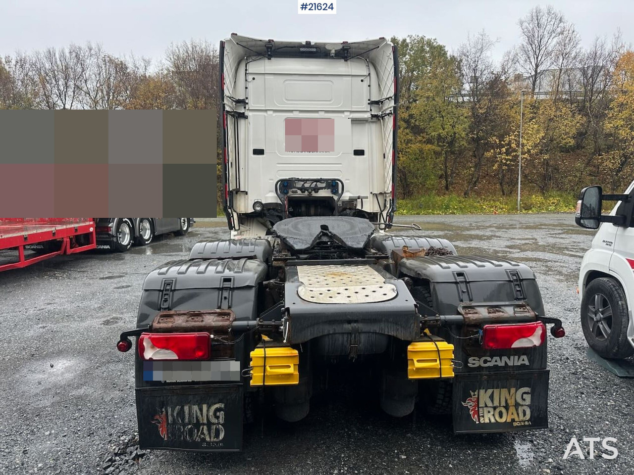 Scania R620 trekkvogn m/ NATO kontakt og lav km stand. Se video - Ciągnik siodłowy: zdjęcie 5 Scania R620 trekkvogn m/ NATO kontakt og lav km stand. Se video - Ciągnik siodłowy: zdjęcie 5