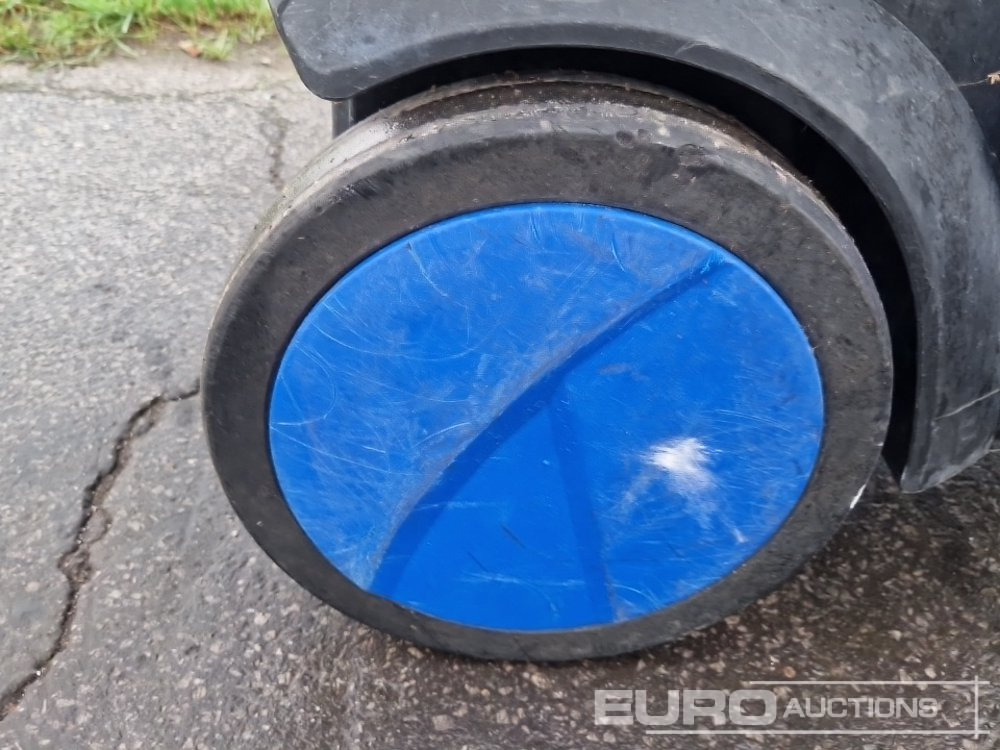 Nilfisk Alto Poseidon 6 - Myjka ciśnieniowa: zdjęcie 5 Nilfisk Alto Poseidon 6 - Myjka ciśnieniowa: zdjęcie 5