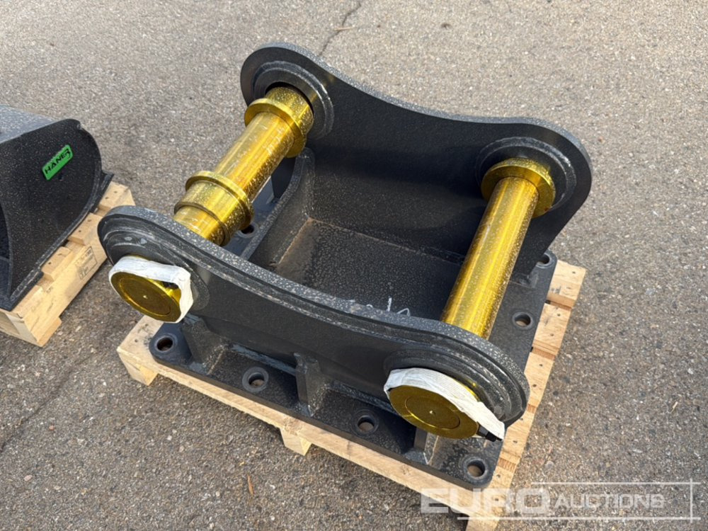 Unused Häner Greasing Pin Ø 90 mm | 80mm, Pin to Pin 485 mm, width 390 mm - Szybkozłącza: zdjęcie 2 Unused Häner Greasing Pin Ø 90 mm | 80mm, Pin to Pin 485 mm, width 390 mm - Szybkozłącza: zdjęcie 2