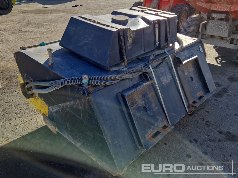 OPTIMAL Pulcra Sweeper - Urządzenie transportu wewnętrznego: zdjęcie 3 OPTIMAL Pulcra Sweeper - Urządzenie transportu wewnętrznego: zdjęcie 3