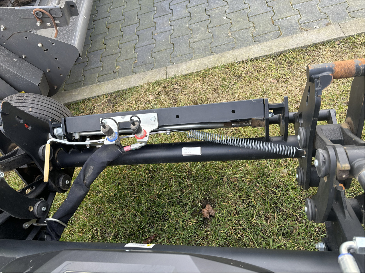 Alö Frontlader G5L Valtra - Ładowacz czołowy do traktora: zdjęcie 3 Alö Frontlader G5L Valtra - Ładowacz czołowy do traktora: zdjęcie 3