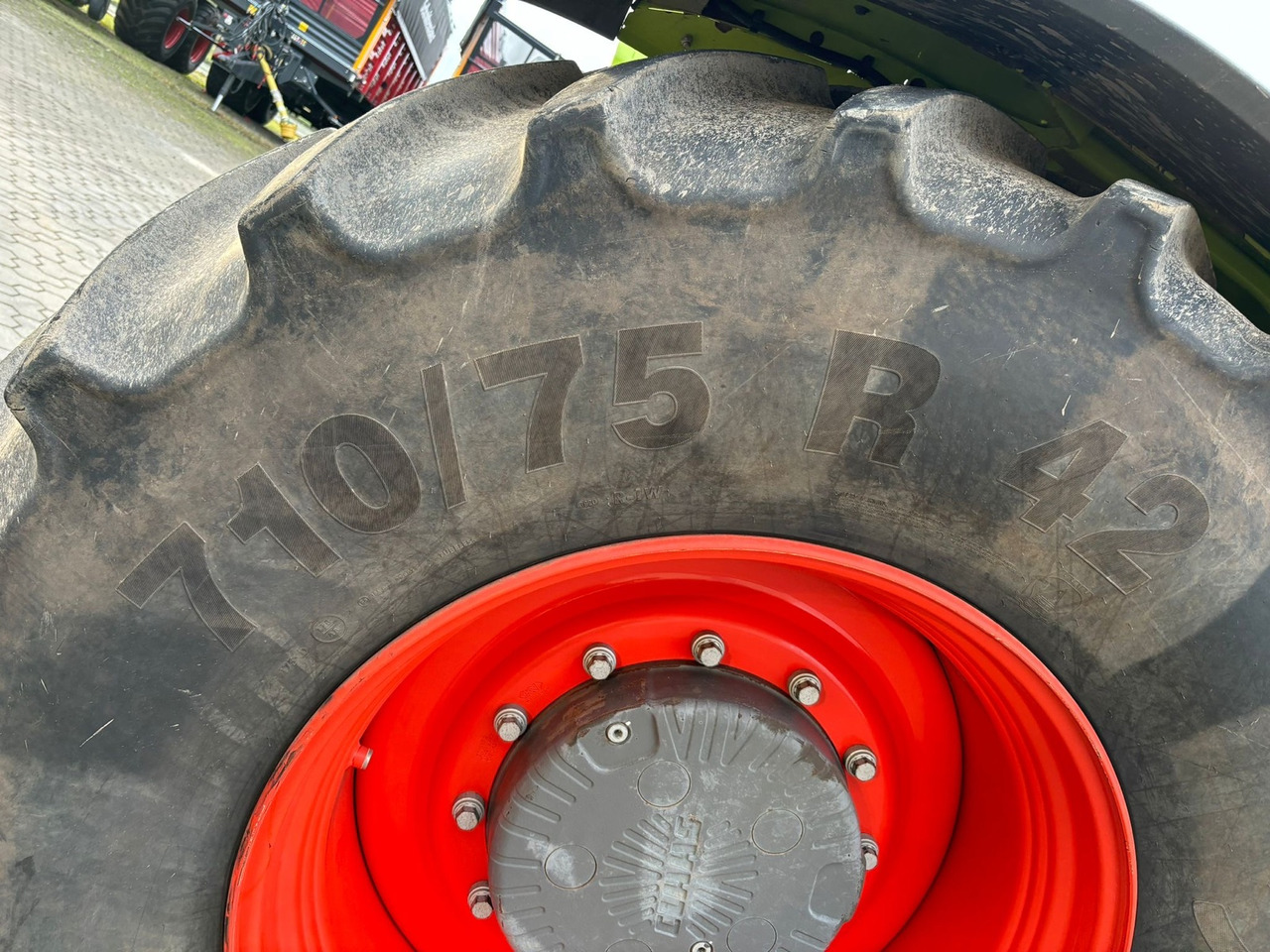 Claas Xerion 4200 Trac - Ciągnik rolniczy: zdjęcie 2 Claas Xerion 4200 Trac - Ciągnik rolniczy: zdjęcie 2