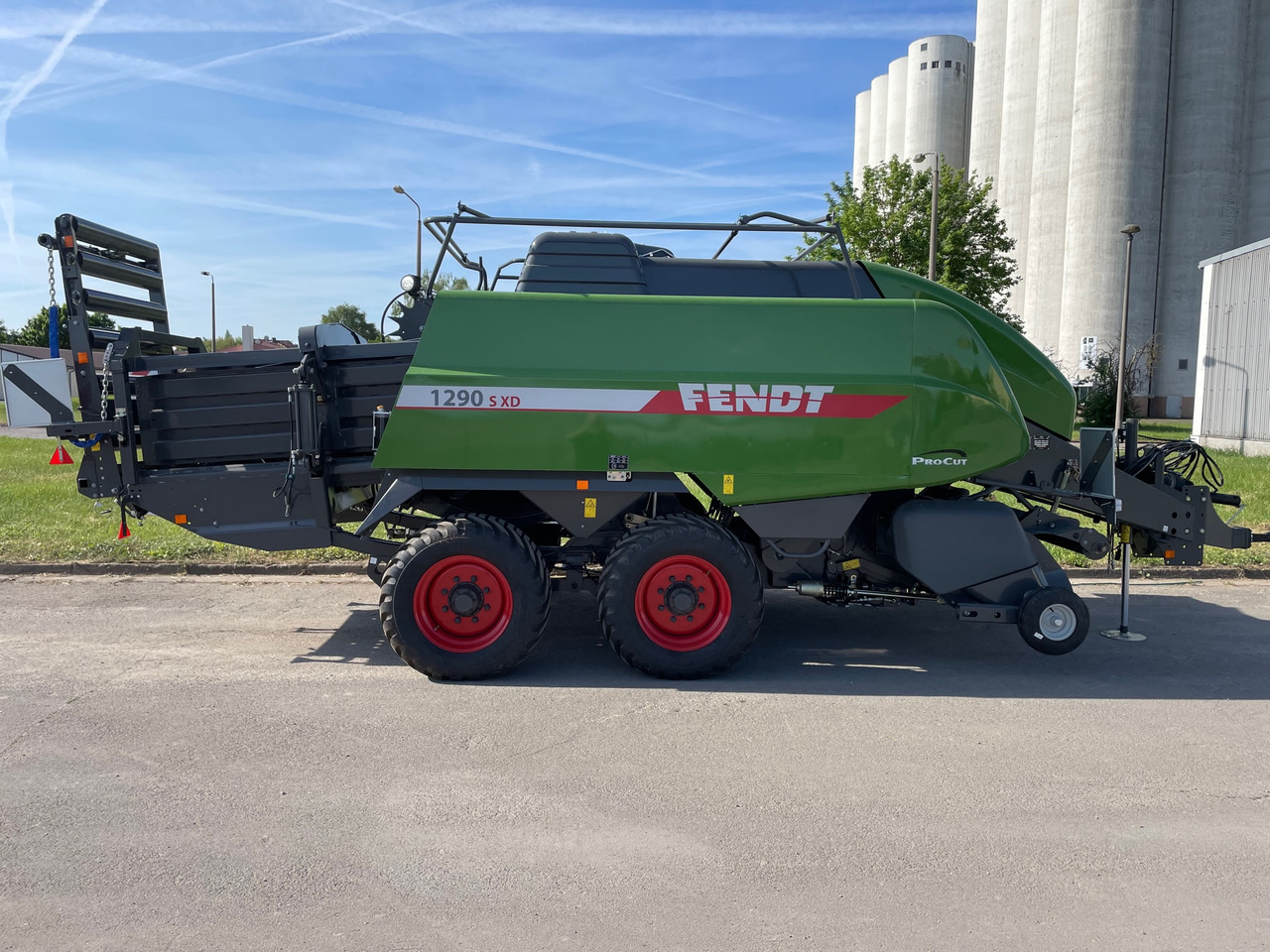 Fendt 1290 XD Cutter Quaderballenpre - Prasa kostkująca: zdjęcie 1 Fendt 1290 XD Cutter Quaderballenpre - Prasa kostkująca: zdjęcie 1