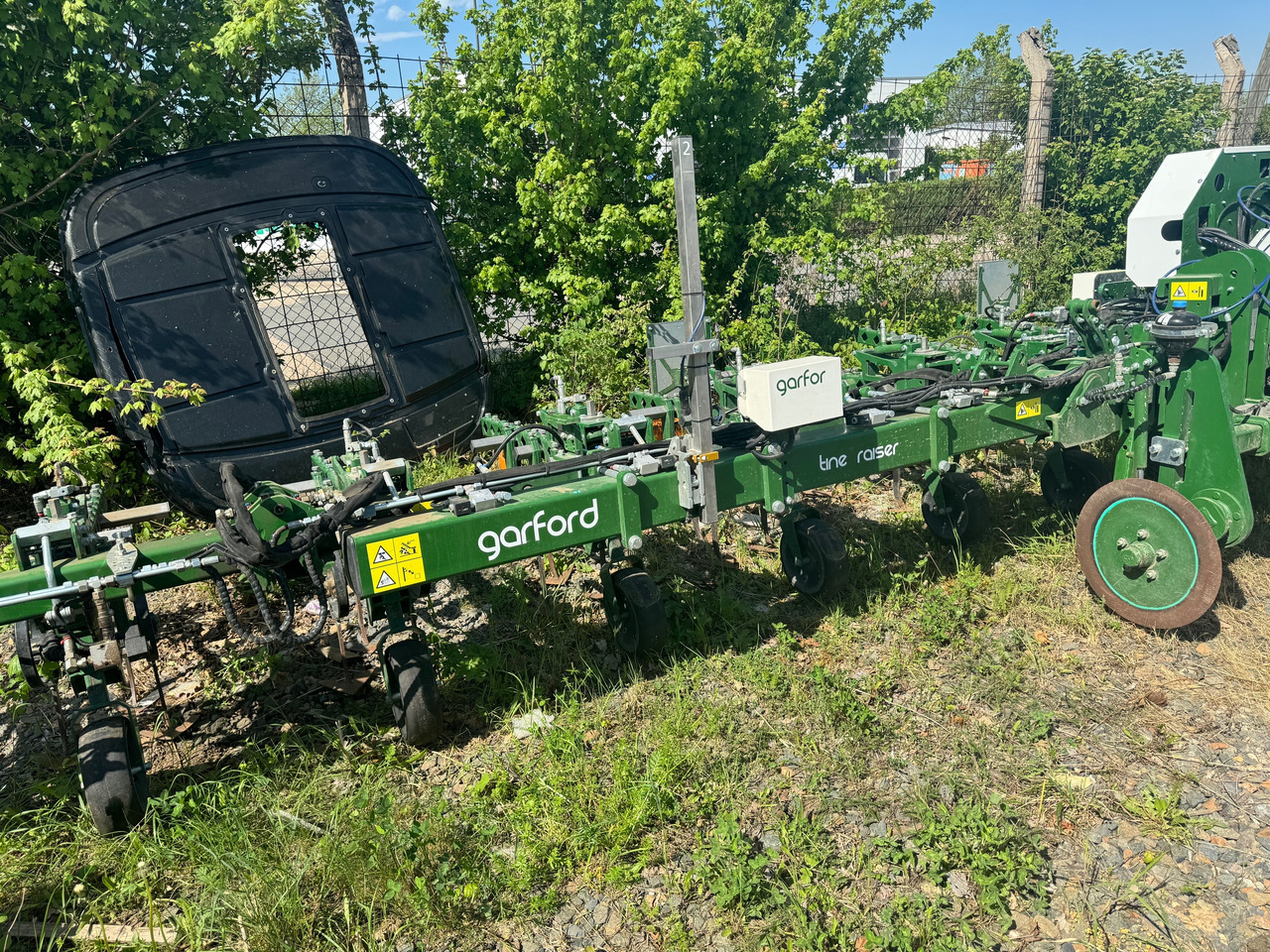 Garford Robocrop Guided Hoe - Kombajn do buraków: zdjęcie 4 Garford Robocrop Guided Hoe - Kombajn do buraków: zdjęcie 4