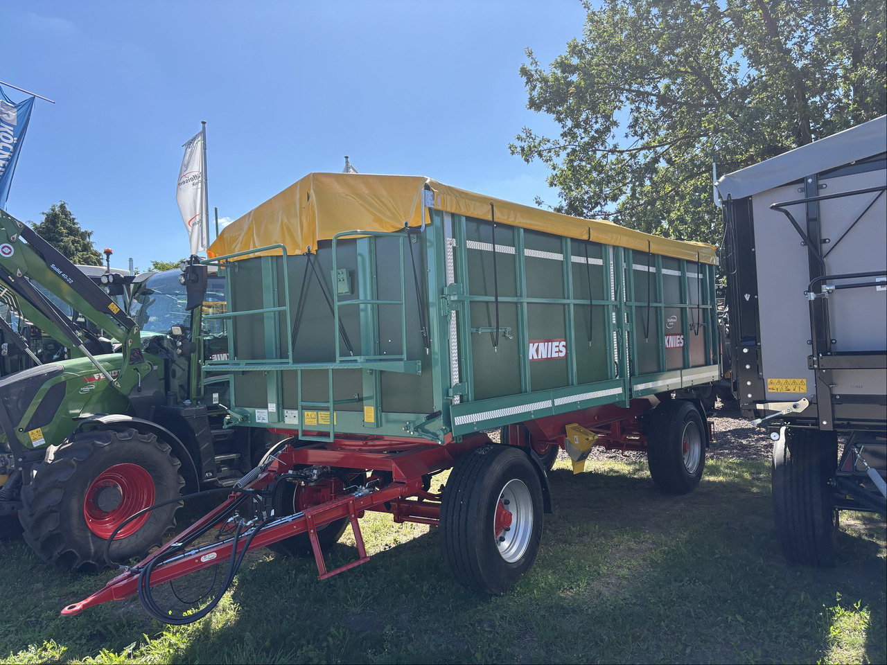 Knies KD 180 Zweiachs Dreiseitenkipp - Wywrotka: zdjęcie 1 Knies KD 180 Zweiachs Dreiseitenkipp - Wywrotka: zdjęcie 1