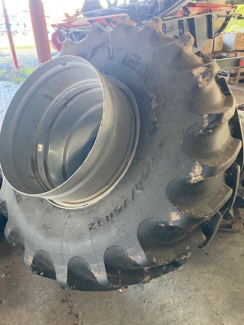 Petlas Doppelräder 650/75R32 f. Fendt - Opona: zdjęcie 4 Petlas Doppelräder 650/75R32 f. Fendt - Opona: zdjęcie 4