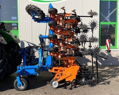 Schmotzer KPP FH 12*45 - Kombajn do buraków: zdjęcie 1 Schmotzer KPP FH 12*45 - Kombajn do buraków: zdjęcie 1