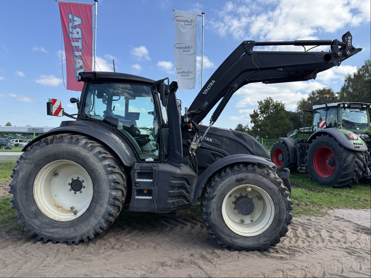 Valtra T 254 Versu - Ciągnik rolniczy: zdjęcie 5 Valtra T 254 Versu - Ciągnik rolniczy: zdjęcie 5