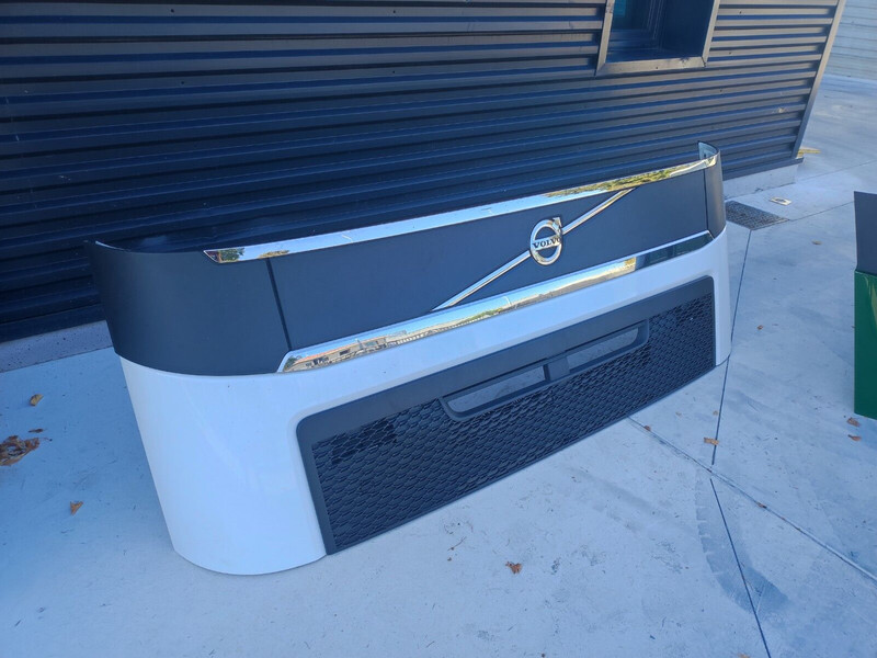 Volvo FH13 FH16 - Zderzak do Samochodów ciężarowych: zdjęcie 3 Volvo FH13 FH16 - Zderzak do Samochodów ciężarowych: zdjęcie 3