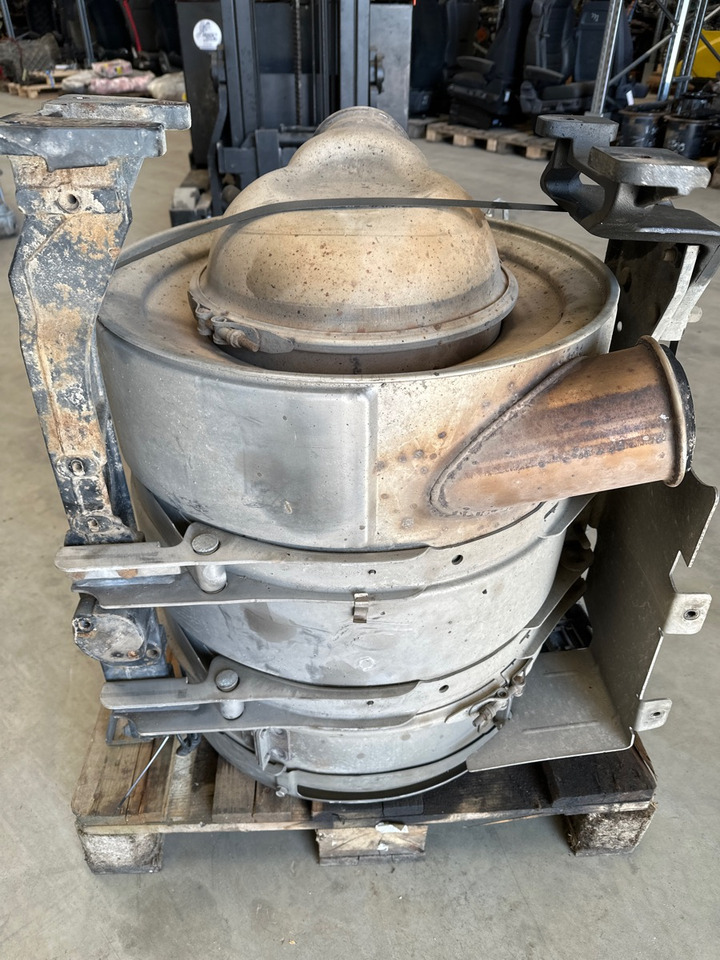 1944879 EXCHAUST/ SILENCER - Układ wydechowy do Samochodów ciężarowych: zdjęcie 1 1944879 EXCHAUST/ SILENCER - Układ wydechowy do Samochodów ciężarowych: zdjęcie 1