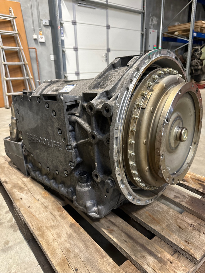 VOLVO GEARBOX 6AP1400B // 22422765 - Skrzynia biegów do Samochodów ciężarowych: zdjęcie 3 VOLVO GEARBOX 6AP1400B // 22422765 - Skrzynia biegów do Samochodów ciężarowych: zdjęcie 3