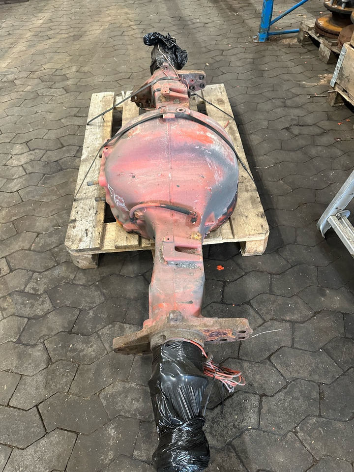 VOLVO REAR AXLE CASE 22324048 - Most i części do Samochodów ciężarowych: zdjęcie 1 VOLVO REAR AXLE CASE 22324048 - Most i części do Samochodów ciężarowych: zdjęcie 1